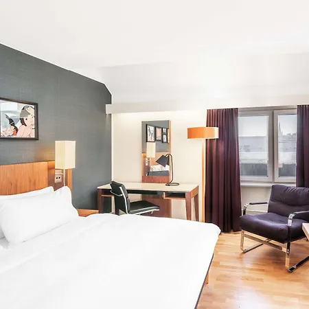 Hotel Radisson Blu Royal Garden Hotel, 4*