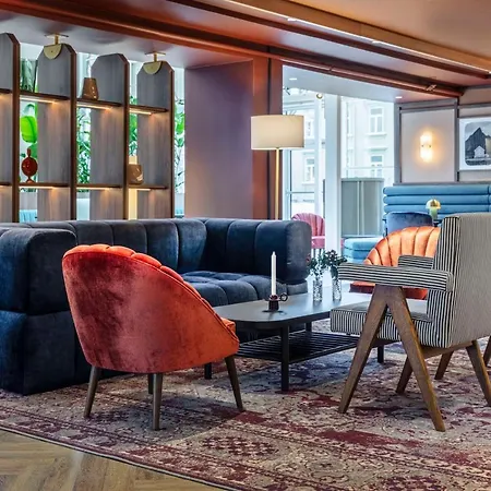 Radisson Blu Royal Garden Hotel, Hotell 4*