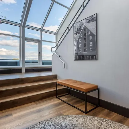 Radisson Blu Royal Garden Hotel, Hotell 4*