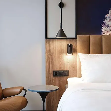 Radisson Blu Royal Garden Hotel, 4*