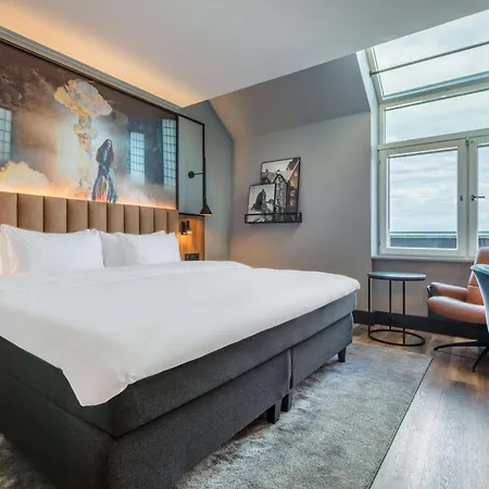 Hotel Radisson Blu Royal Garden Hotel, 4*