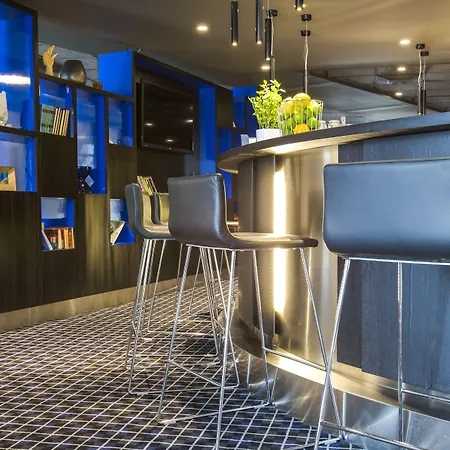 Radisson Blu Royal Garden Hotel, 4*