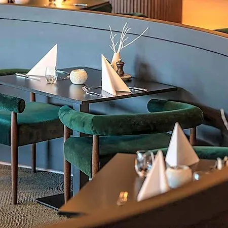 Radisson Blu Royal Garden Hotel,