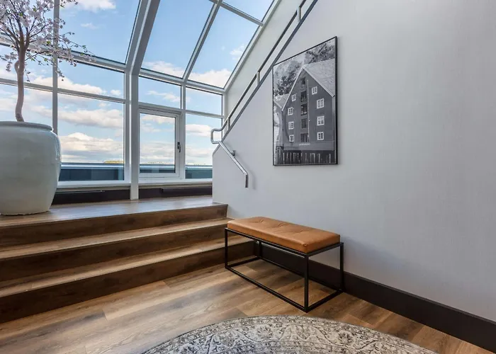 Radisson Blu Royal Garden Hotel, Hotel 4*