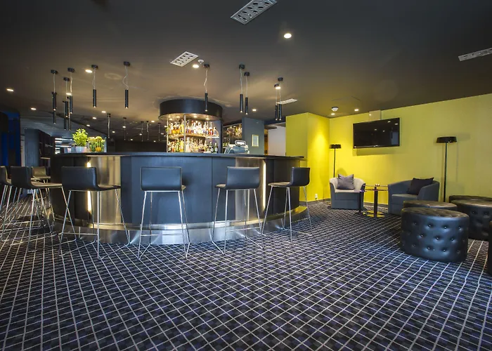 Radisson Blu Royal Garden Hotel, Hotel