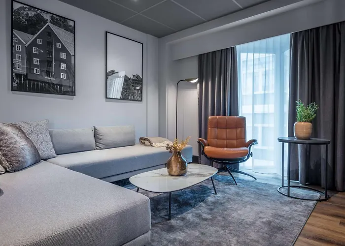 Radisson Blu Royal Garden Hotel, Hotel 4*