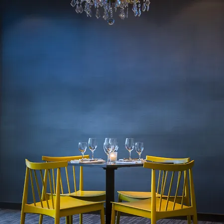 Radisson Blu Royal Garden Hotel, Otel 4*